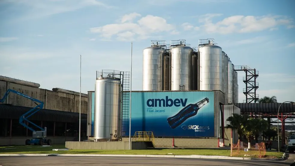 1530547590812-ambev-385