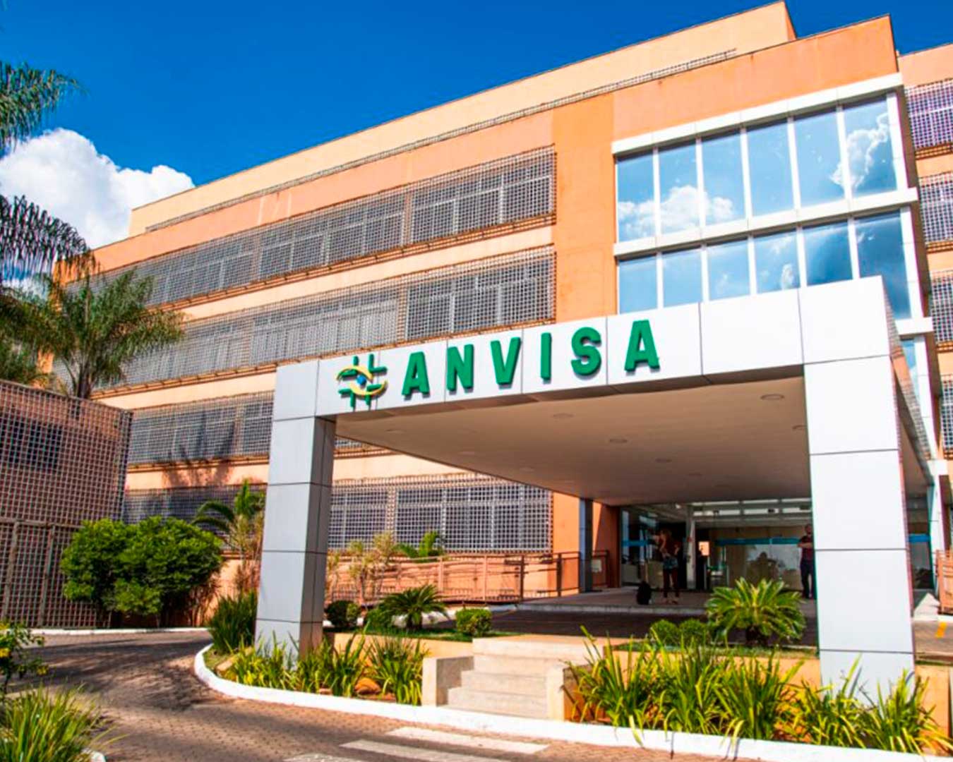 Anvisa_acelera_modernização_e_promete_cortar_prazo_de_análises_pela_metade_em_6_meses